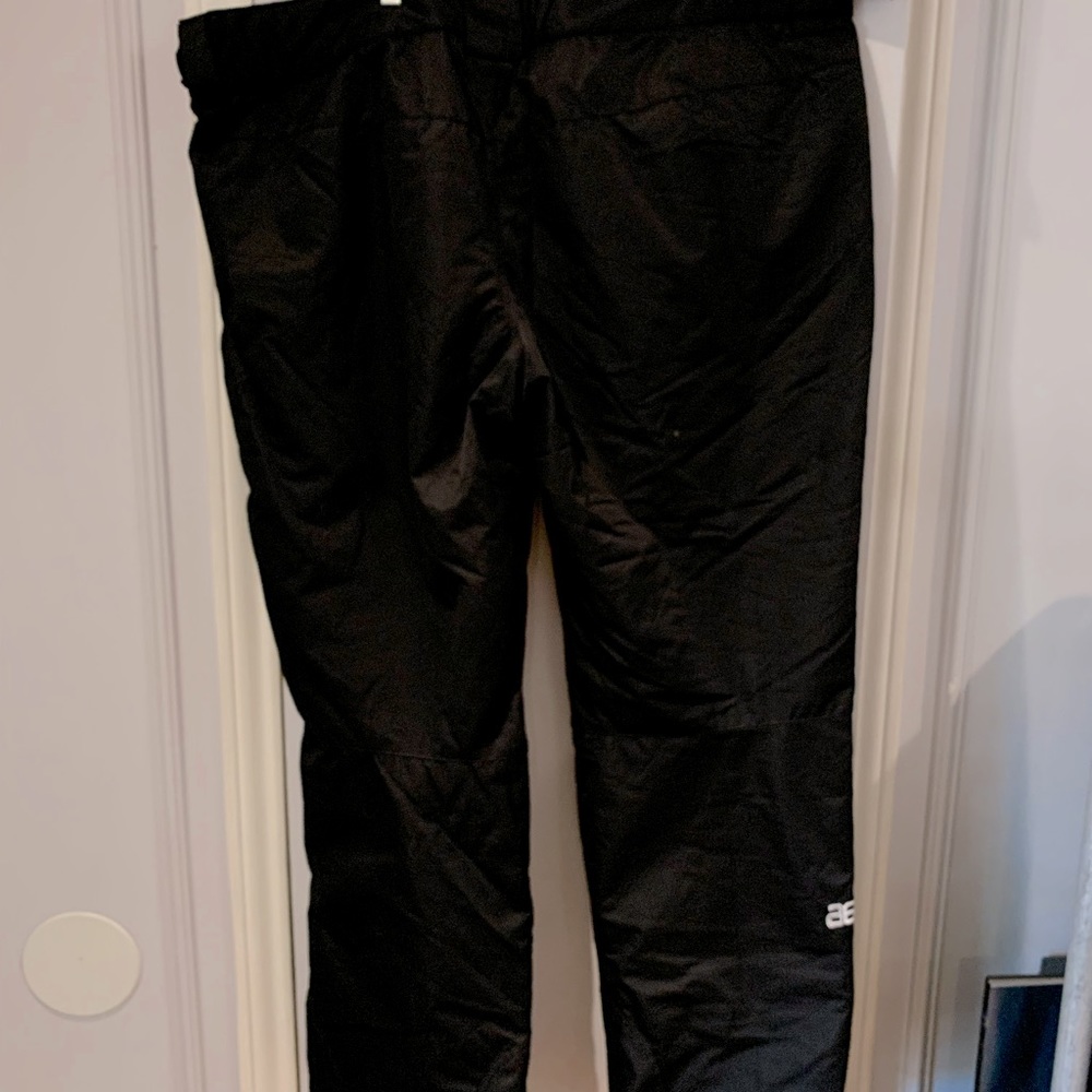 Snow Pants in 2XL f/ Arctix W/ lined layer & adjustable width. Stay warm!!